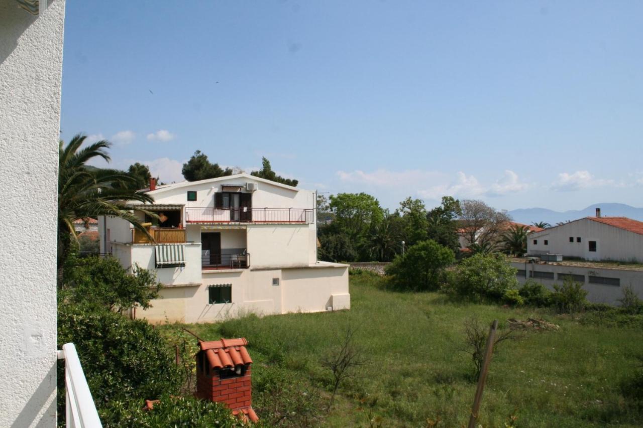 Apartments And Rooms By The Sea Zaostrog, Makarska - 2661 Esterno foto